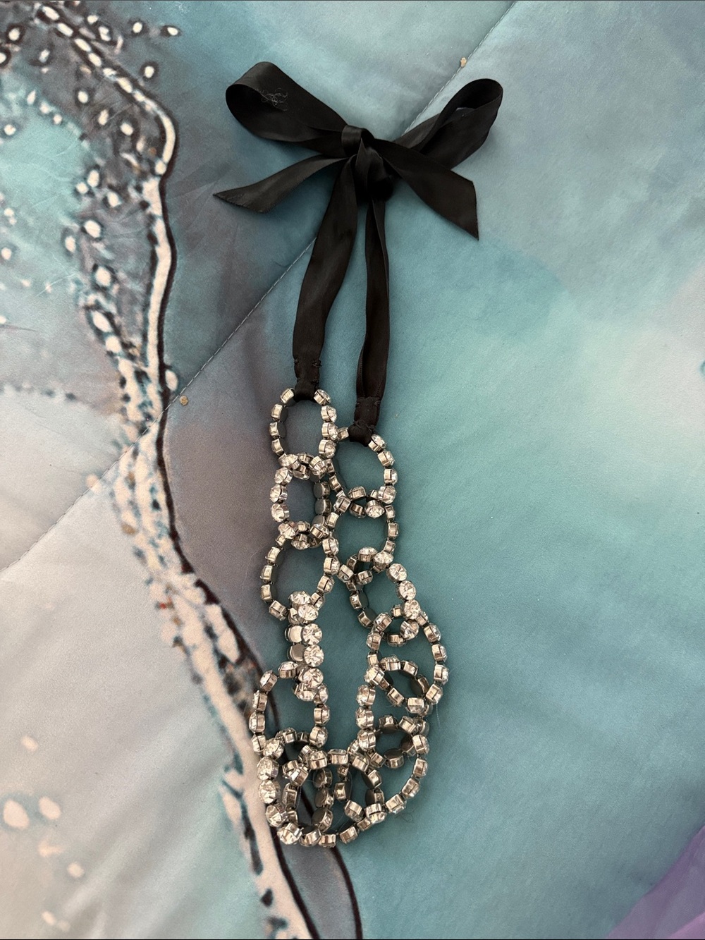 Rhinestone Chain Ribbon Necklace - Black and Silver